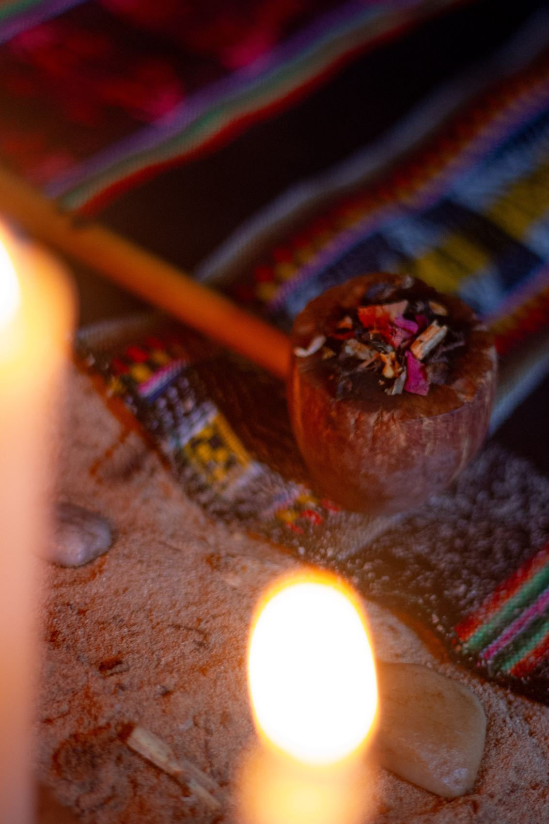 Chama descendo até a erva do cachimbo